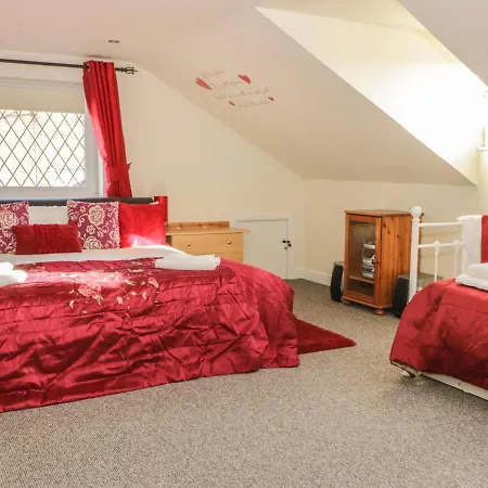 Stunning Set On Cliffside In