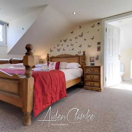 Stunning Set On Cliffside In