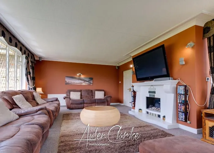 Stunning Set On Cliffside In Otel 4*